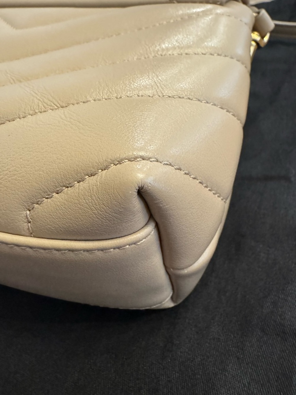 YSL Saint Laurent Toy Loulou Bag - Picture 6 of 16